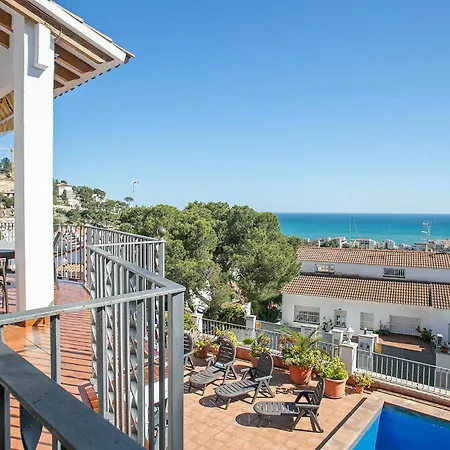 House With Amazing Views , Overlooking The Festival Town Of Holiday home *